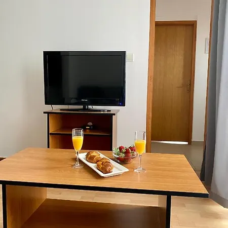 Hila Apartman *