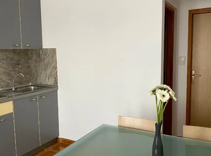 Hila Apartman Njivice