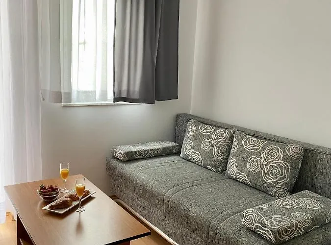 Hila Apartman *